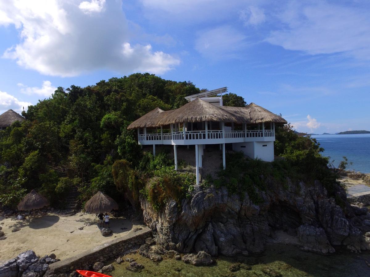 Iris Island Eco Resort Бусуанга Экстерьер фото
